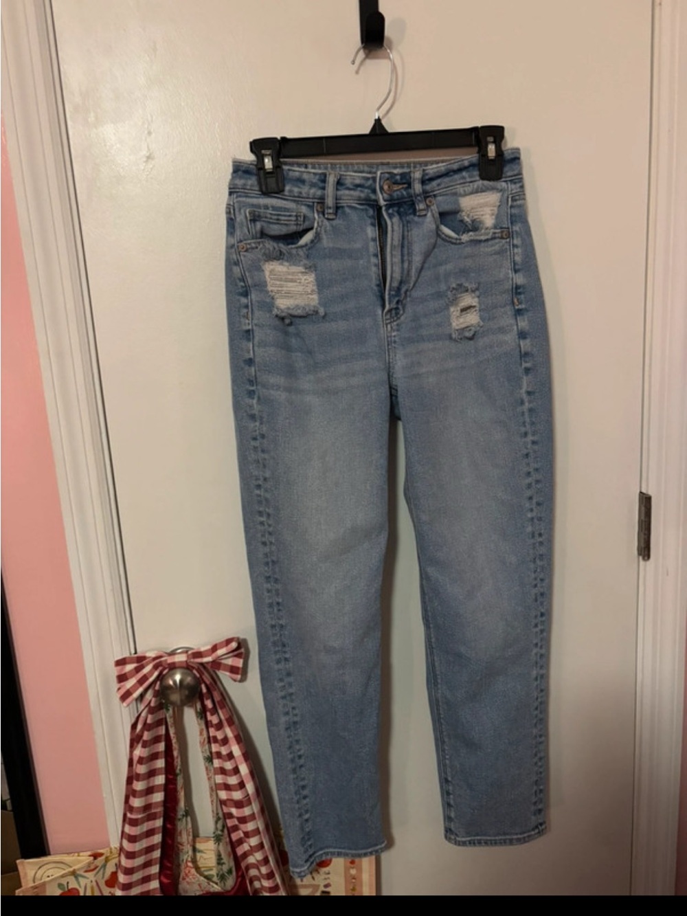 American Eagle Outfitters Light Blue Distressed Boyfriend Jeans